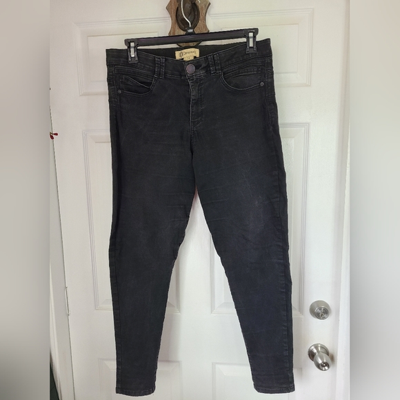 Democracy Woman's Streach Black Denim AB Solutions Booty Lift Jegging, Size: 14 - Picture 4 of 17